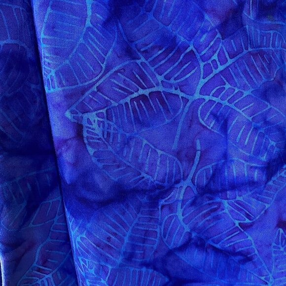 Hula Hula Hawaii Halter Dress One Size Blue & Purple Batik Floral #340D - Picture 6 of 8